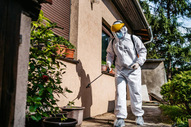 Best Best Pest Control Companies  in Conneaut Lakeshore, PA